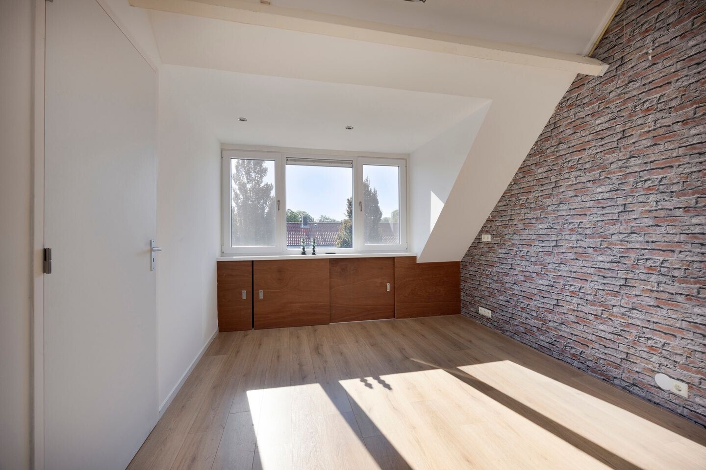 Hoekwoning te koop: Dr. Colijnstraat 31, Middenmeer