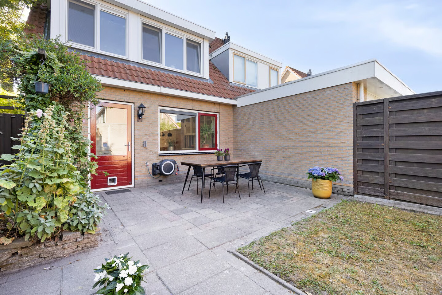 Hoekwoning te koop: Dr. Colijnstraat 31, Middenmeer