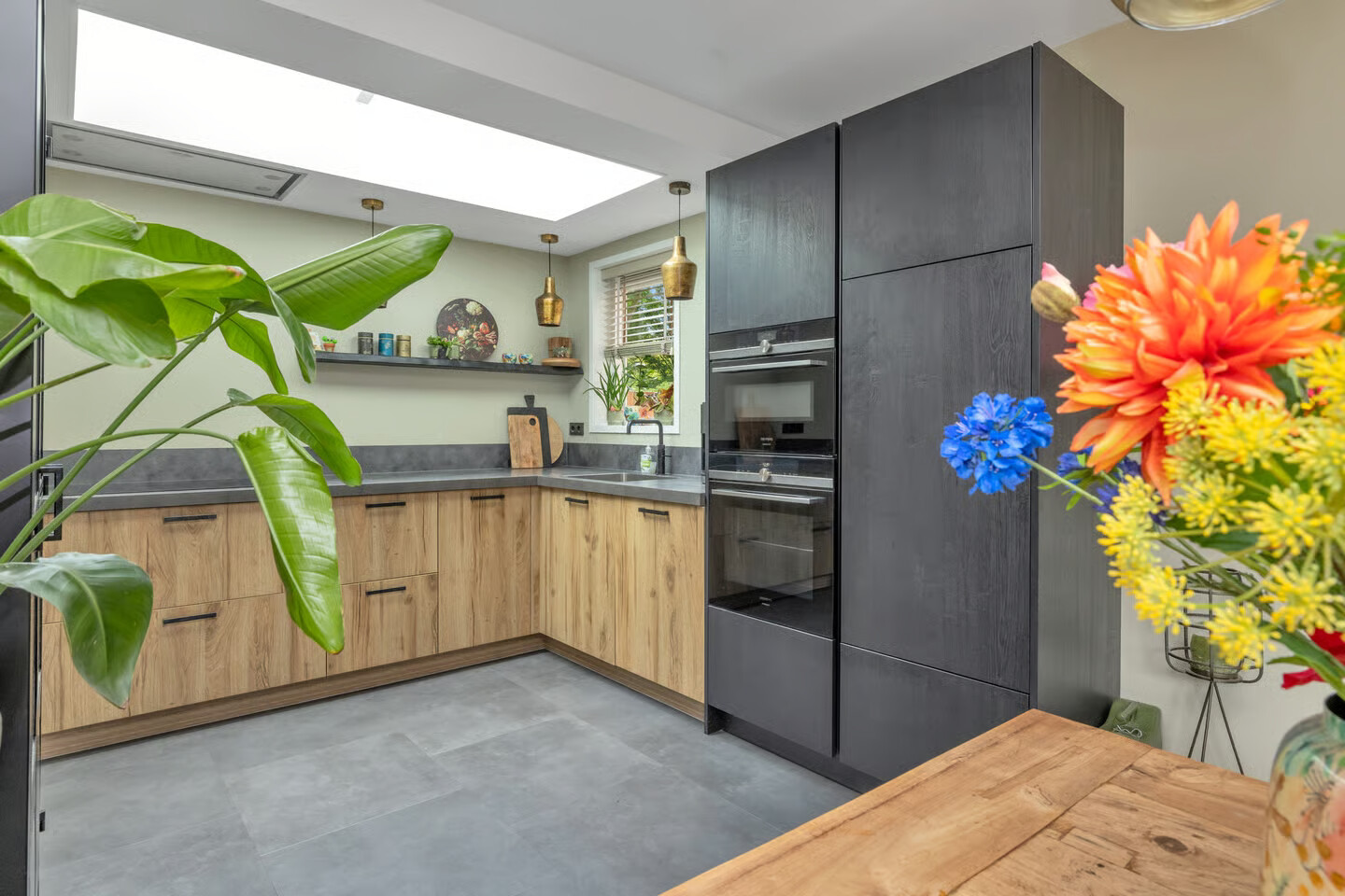 Hoekwoning te koop: Eikenlaan 1, Middenmeer
