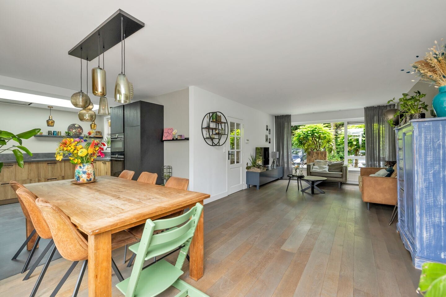 Hoekwoning te koop: Eikenlaan 1, Middenmeer