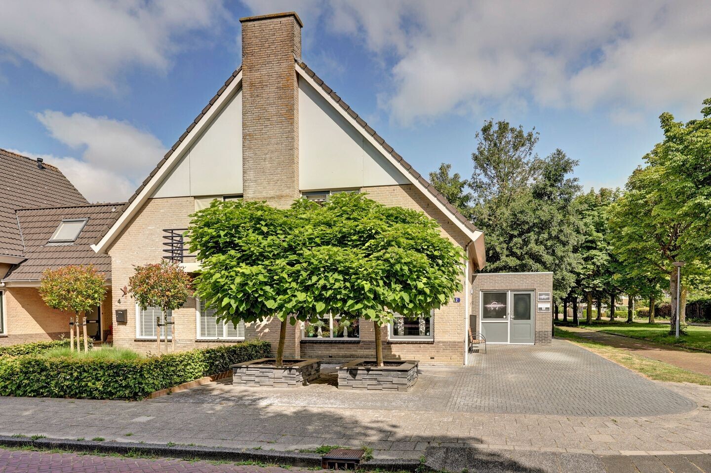 Hoekwoning te koop: Schorrekruid 2, Middenmeer