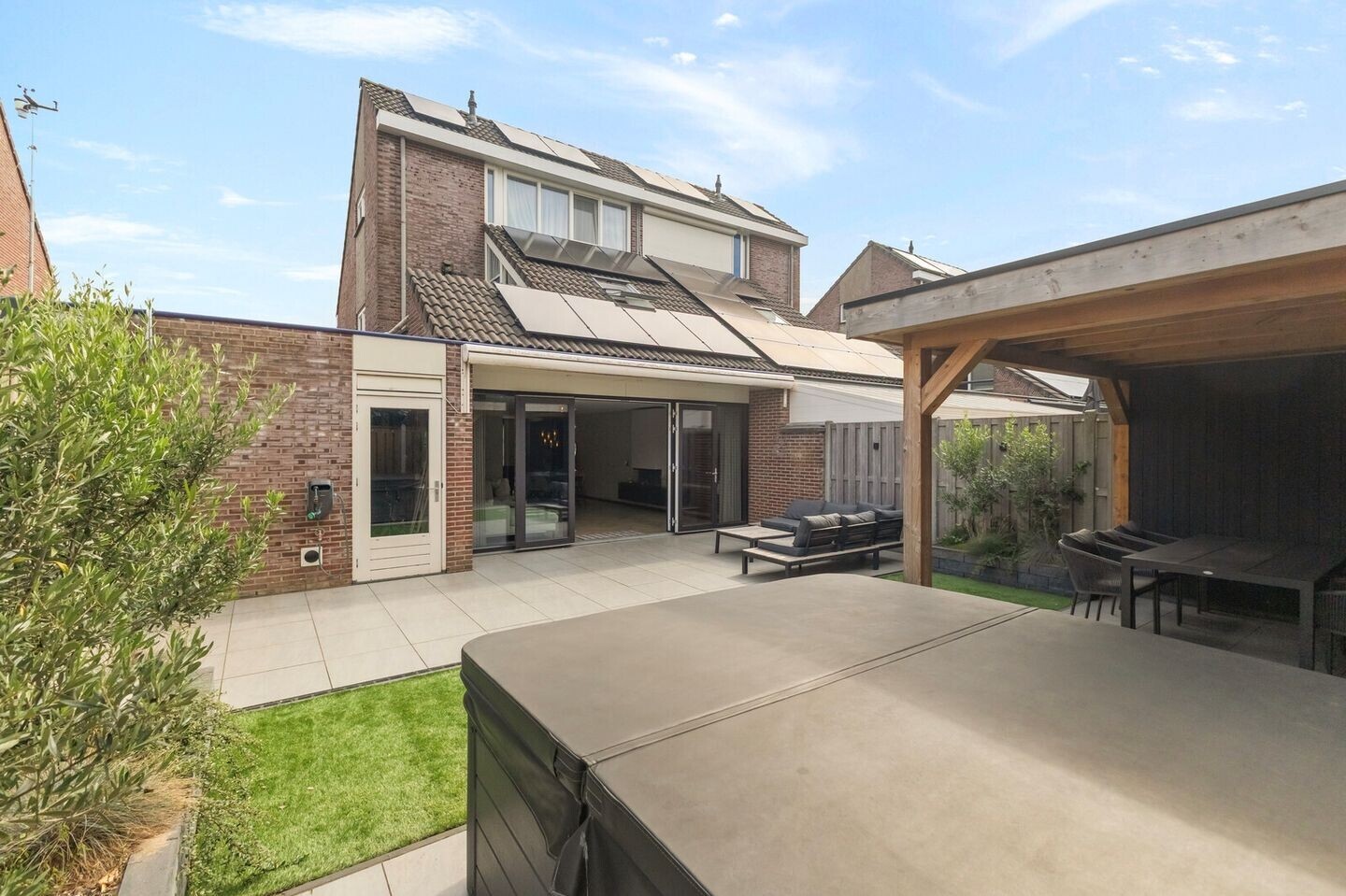 Tussenwoning te koop: Mossel 47, Middenmeer