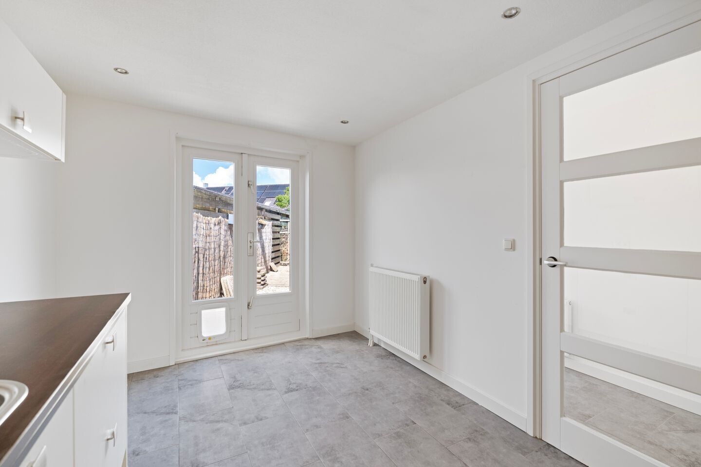 Tussenwoning te koop: Klieftstraat 46, Hippolytushoef