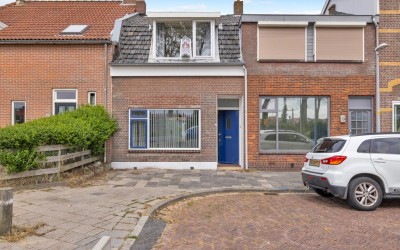 Parallelweg 77