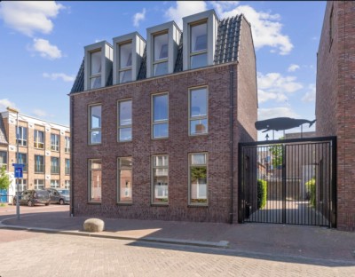 Spuistraat 2