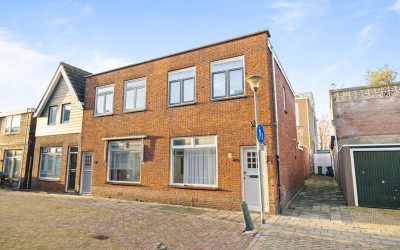 Wagenstraat 8