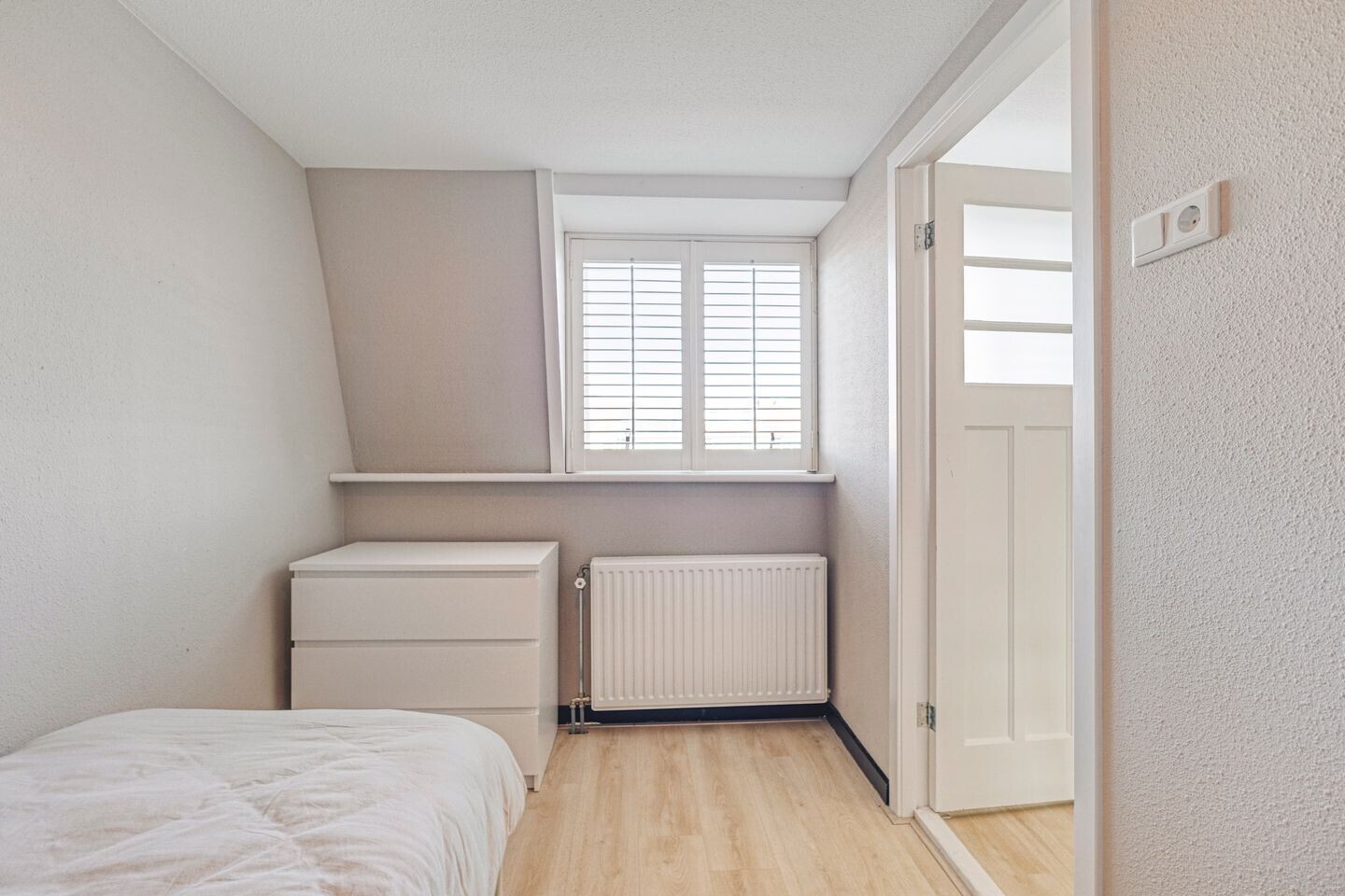 Tussenwoning te koop: Goudsbloemstraat 20, Den Helder