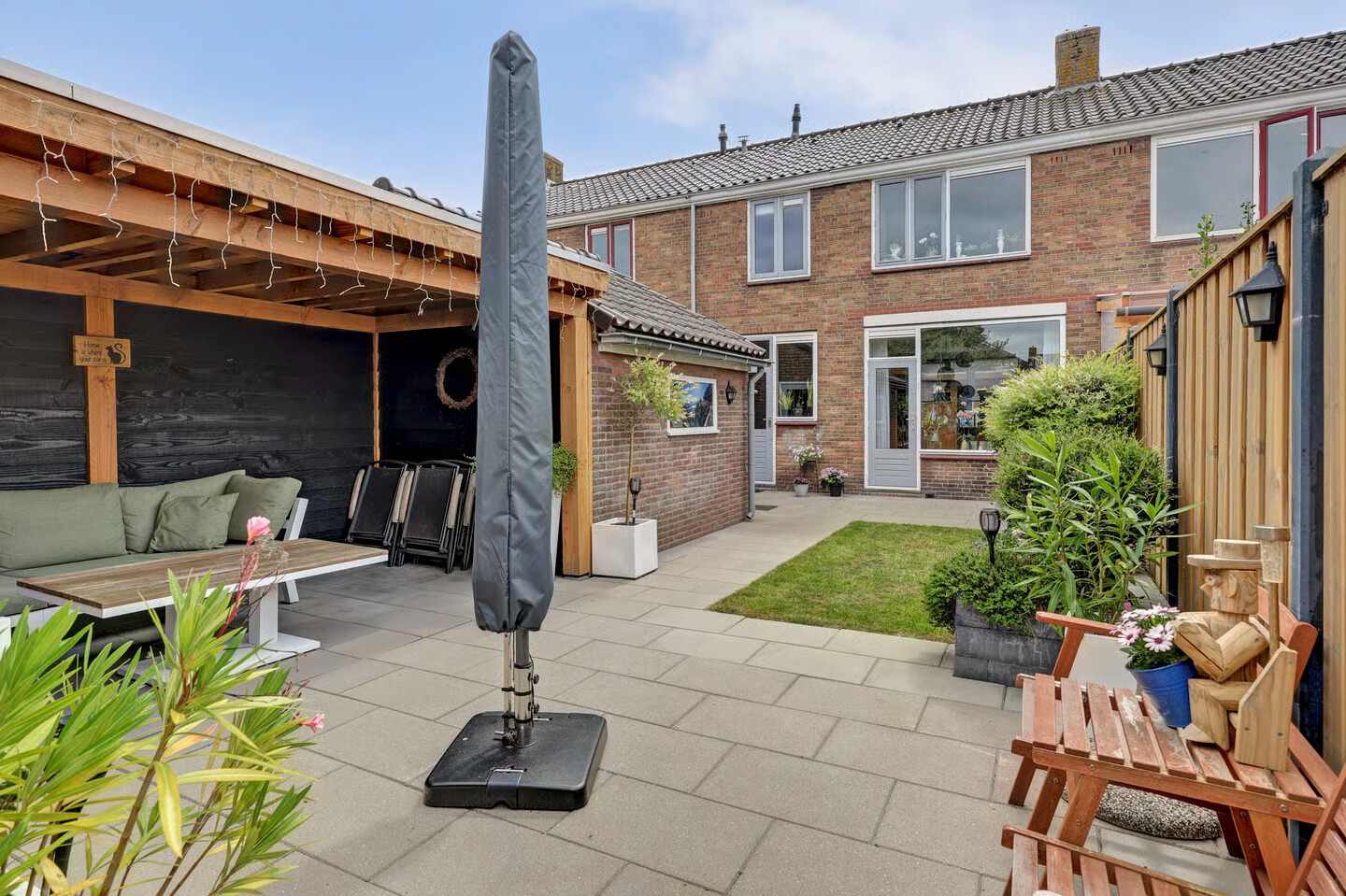 Tussenwoning te koop: Bremstraat 77, Den Helder