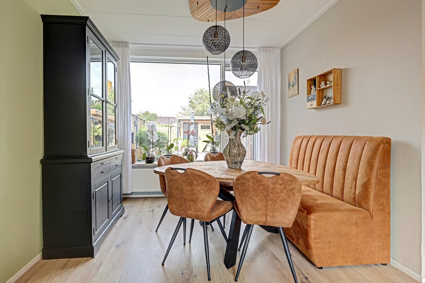 Tussenwoning te koop: Bremstraat 77, Den Helder