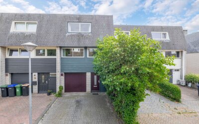Meester J. Henderikxstraat 76