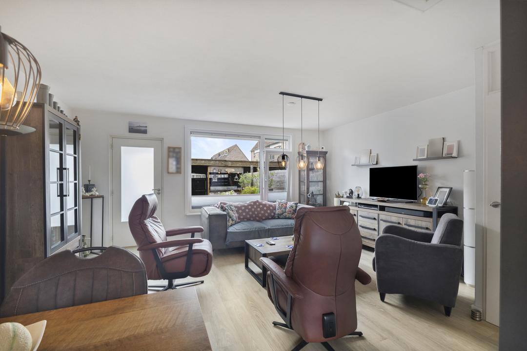Tussenwoning te koop: Doorzwin 4306, Julianadorp