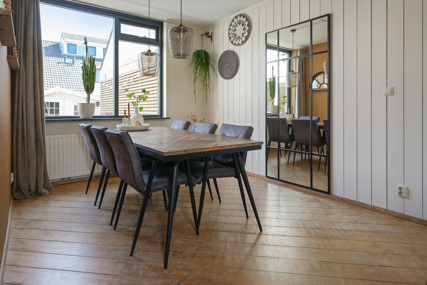 Tussenwoning te koop: Vaargeul 17, Den Burg