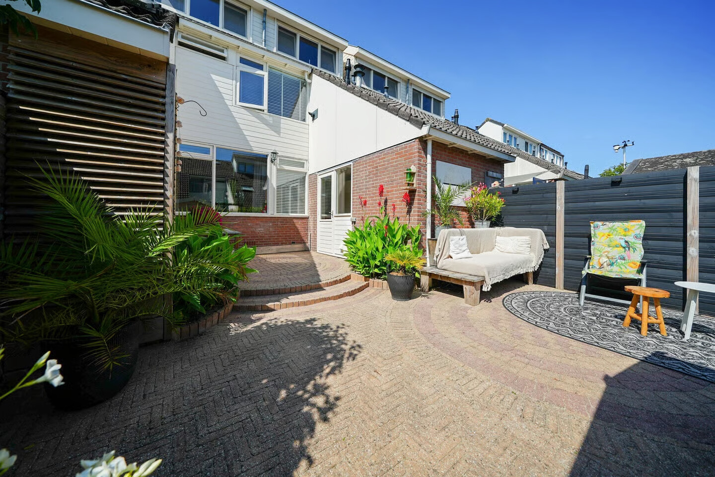Tussenwoning te koop: Vaargeul 17, Den Burg
