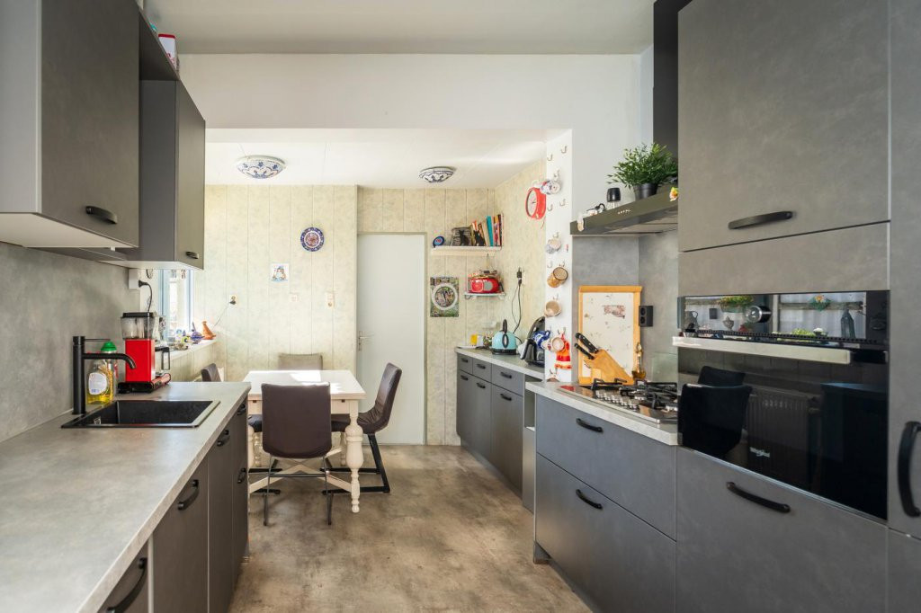 Tussenwoning te koop: Thijsselaan 107, Den Burg