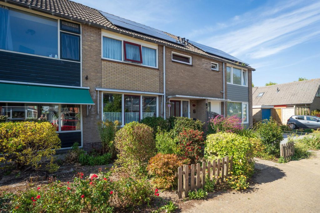 Tussenwoning te koop: Thijsselaan 107, Den Burg