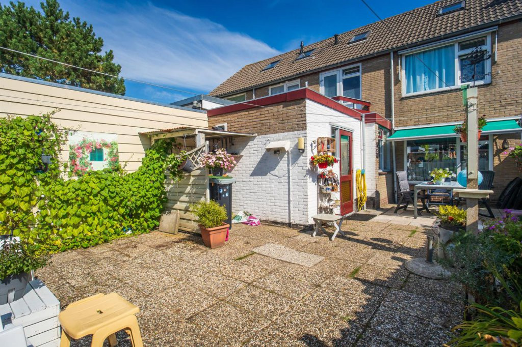Tussenwoning te koop: Thijsselaan 107, Den Burg