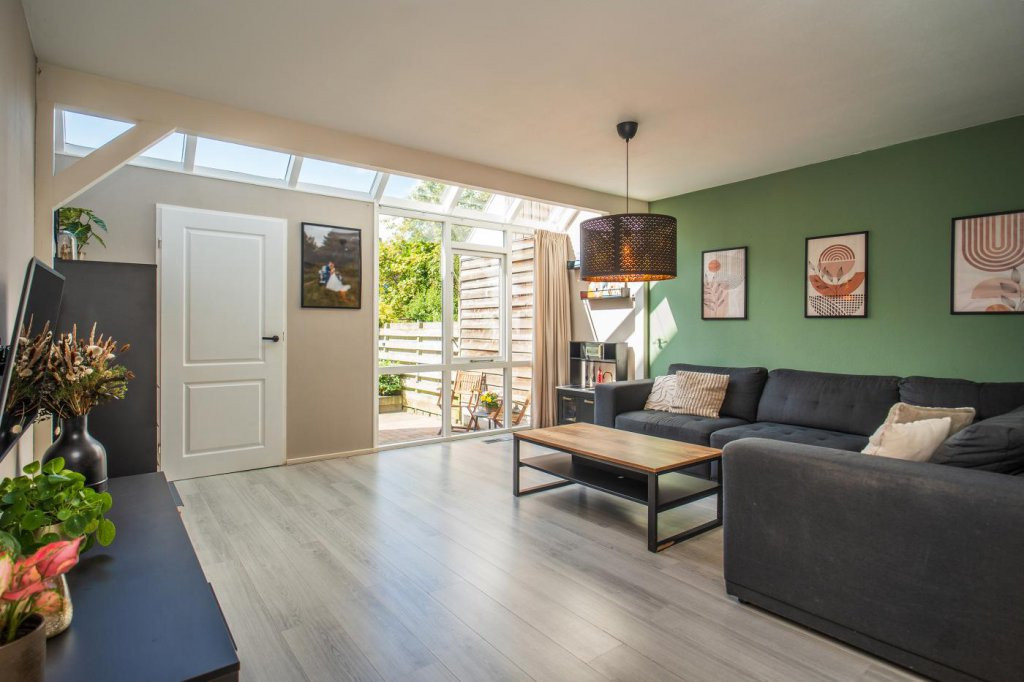 Tussenwoning te koop: Schoudieck 47, Den Burg