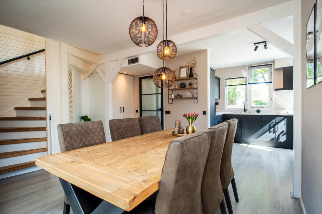 Tussenwoning te koop: Schoudieck 47, Den Burg