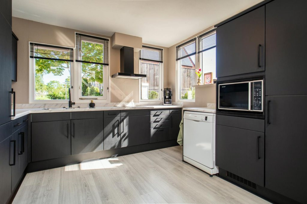 Tussenwoning te koop: Schoudieck 47, Den Burg