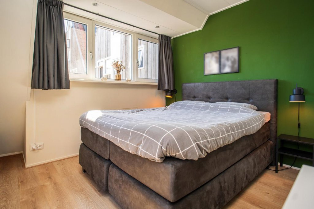Tussenwoning te koop: Schoudieck 47, Den Burg