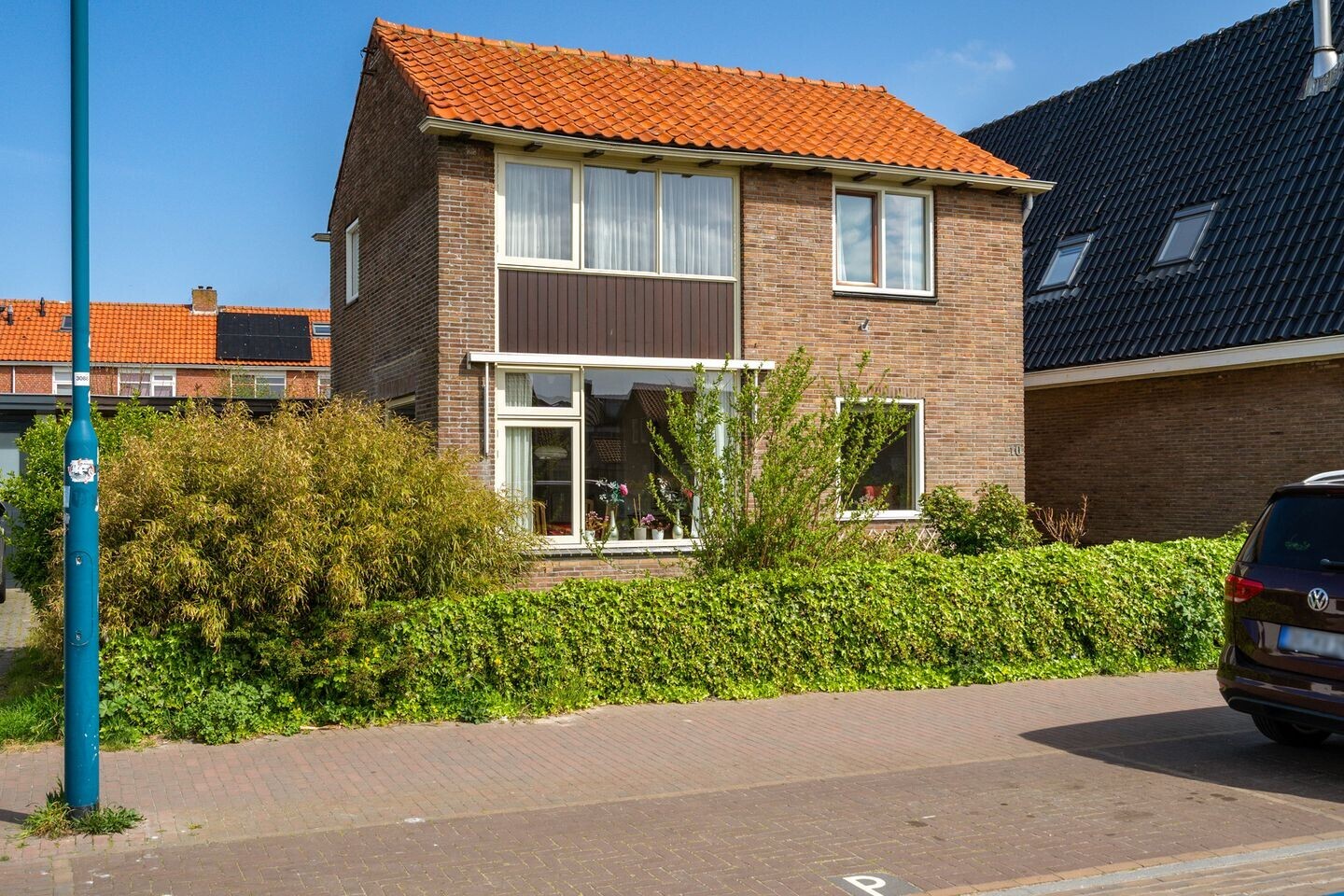 Twee-onder-één-kap te koop: Brink 10, De Koog
