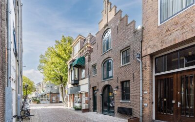 Houttil 8-A