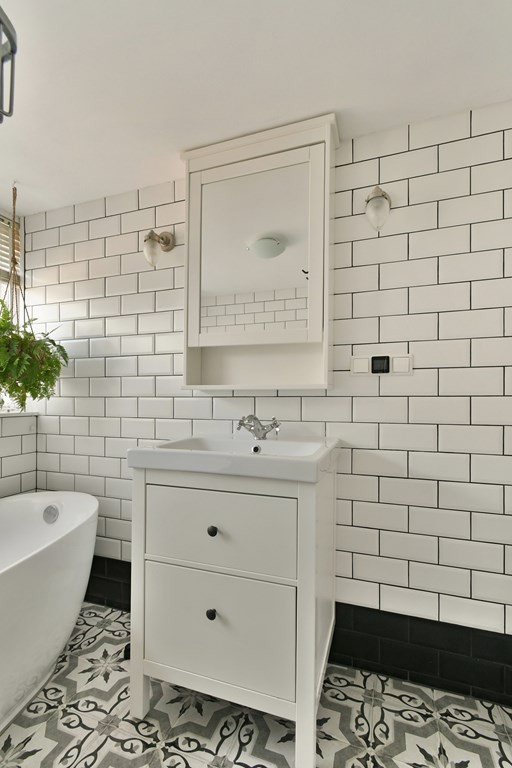 Tussenwoning te koop: Fnidsen 34, Alkmaar