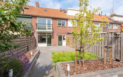 Aagje Deken. 20