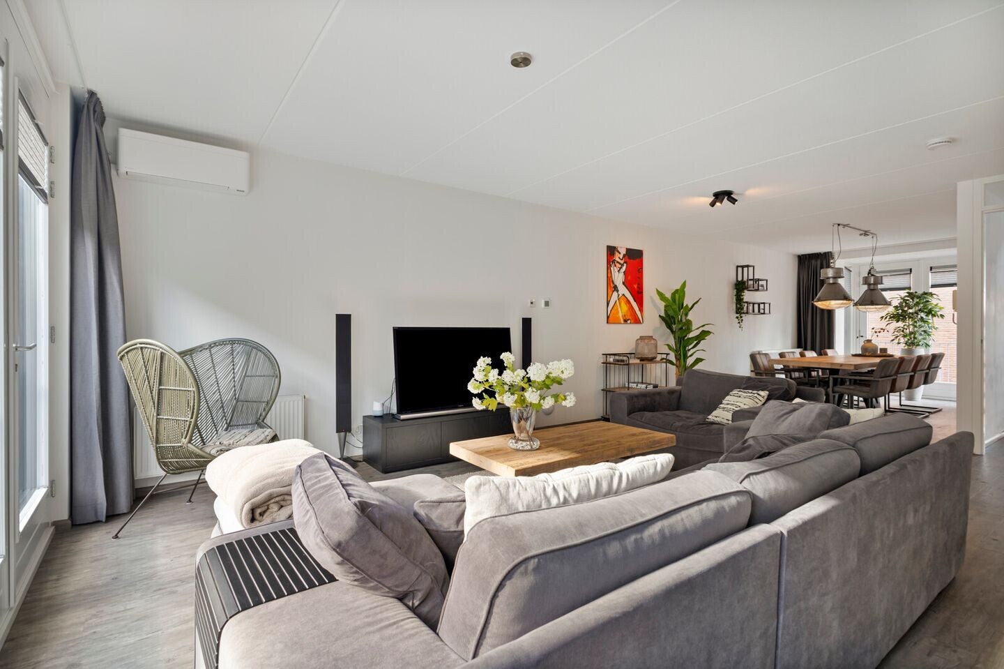 Tussenwoning te koop: Zandersbuurt 22, Alkmaar