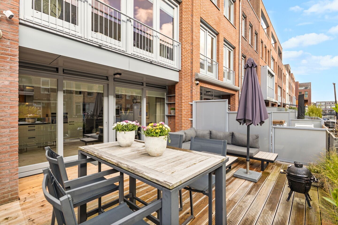Tussenwoning te koop: Zandersbuurt 22, Alkmaar