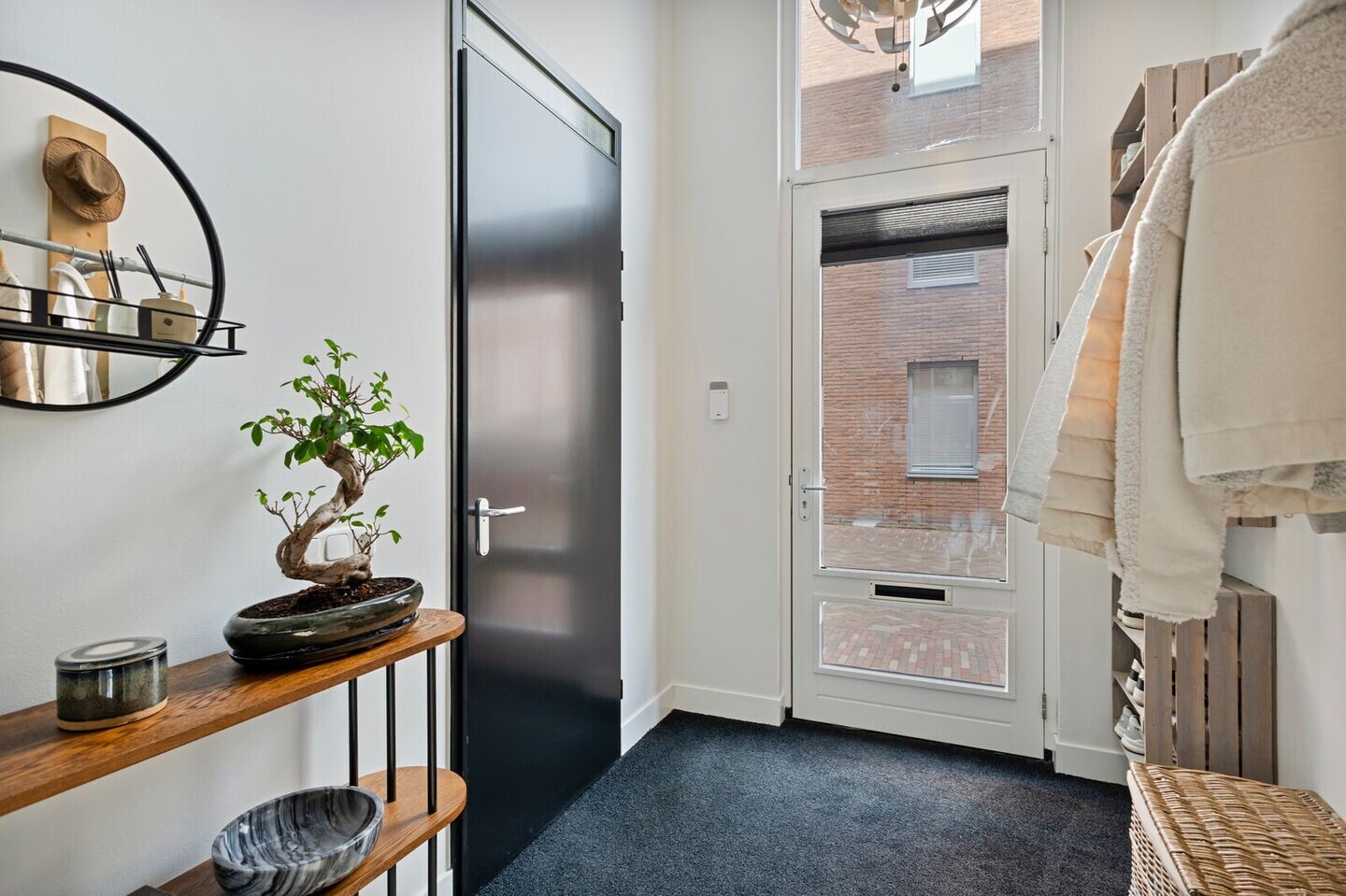 Tussenwoning te koop: Zandersbuurt 22, Alkmaar