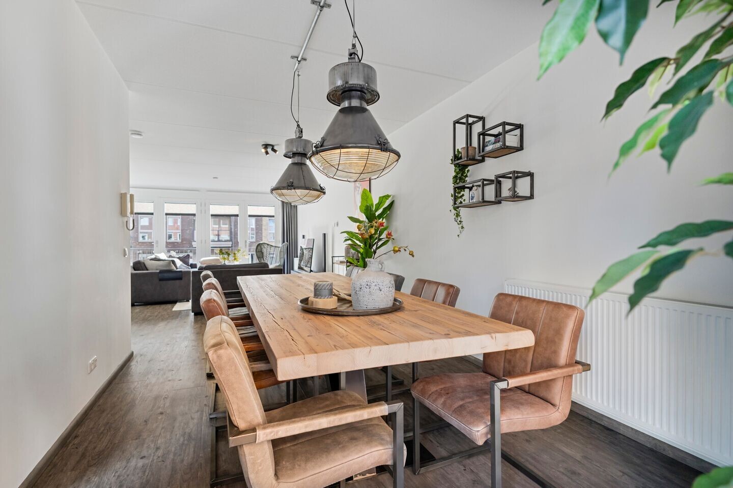 Tussenwoning te koop: Zandersbuurt 22, Alkmaar