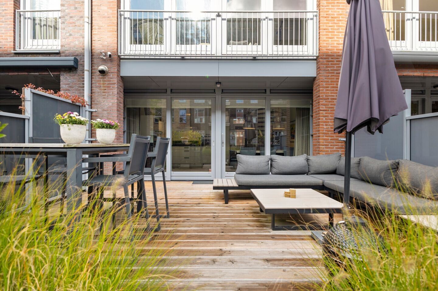 Tussenwoning te koop: Zandersbuurt 22, Alkmaar