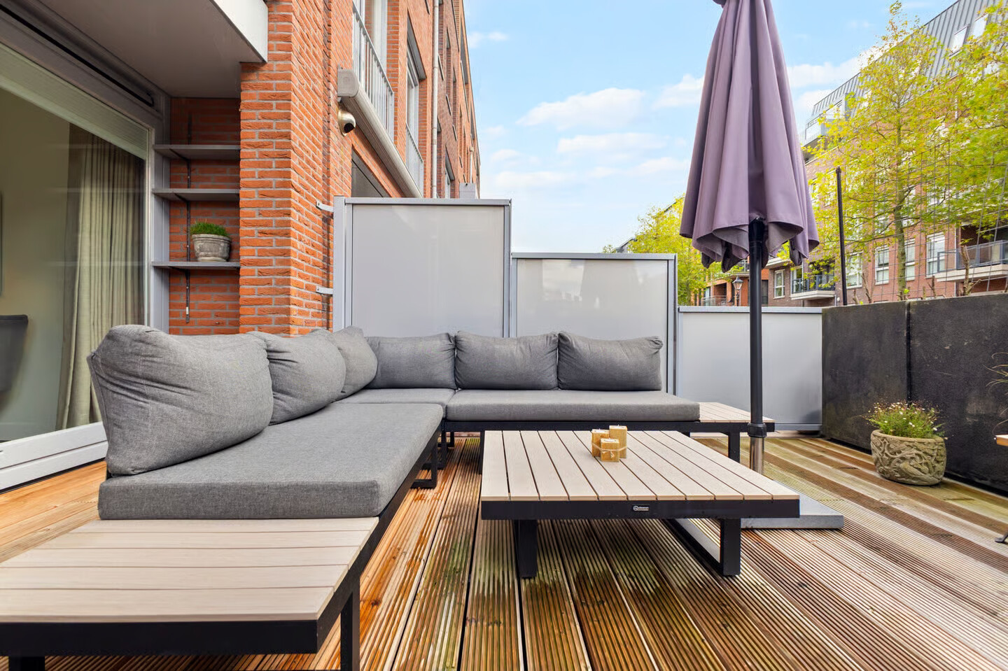 Tussenwoning te koop: Zandersbuurt 22, Alkmaar