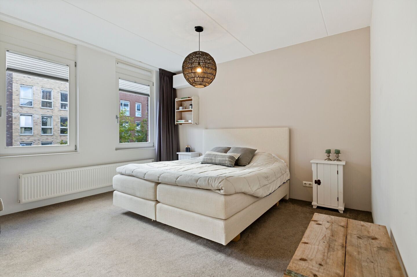Tussenwoning te koop: Zandersbuurt 22, Alkmaar