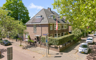Burgemeeste. 2