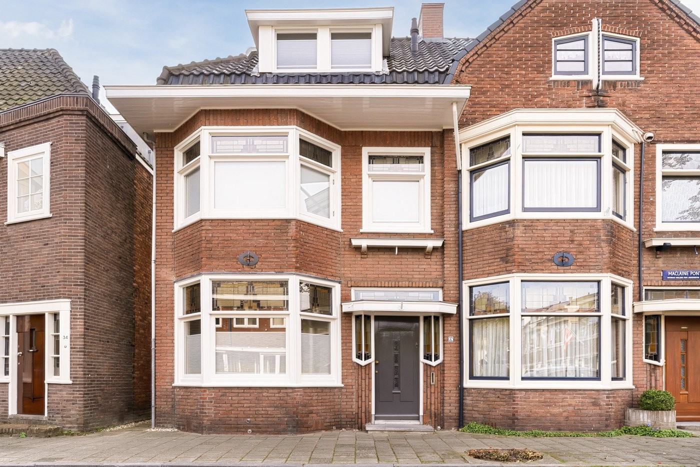 Hoekwoning te koop: Maclaine Pontstraat 32, Alkmaar