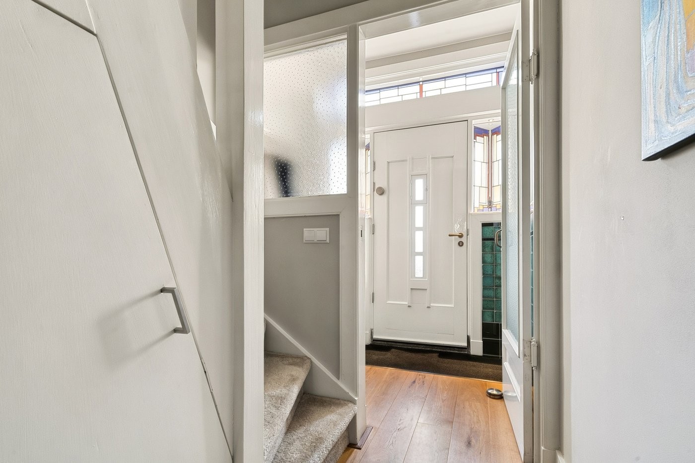 Hoekwoning te koop: Maclaine Pontstraat 32, Alkmaar