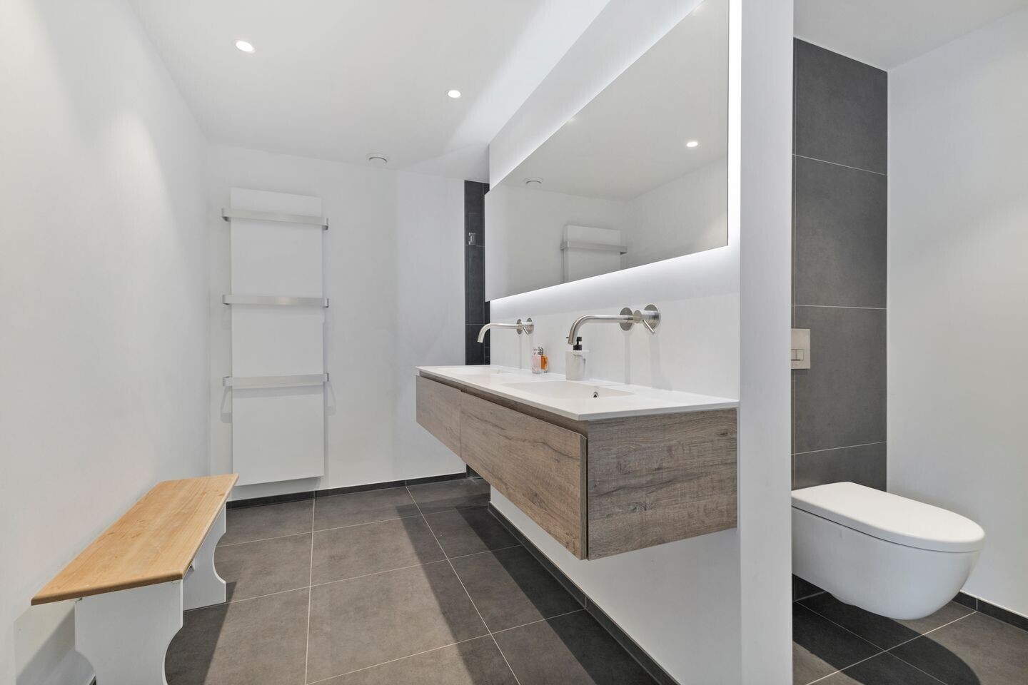 Tussenwoning te koop: De Sonnavillestraat 32, Alkmaar