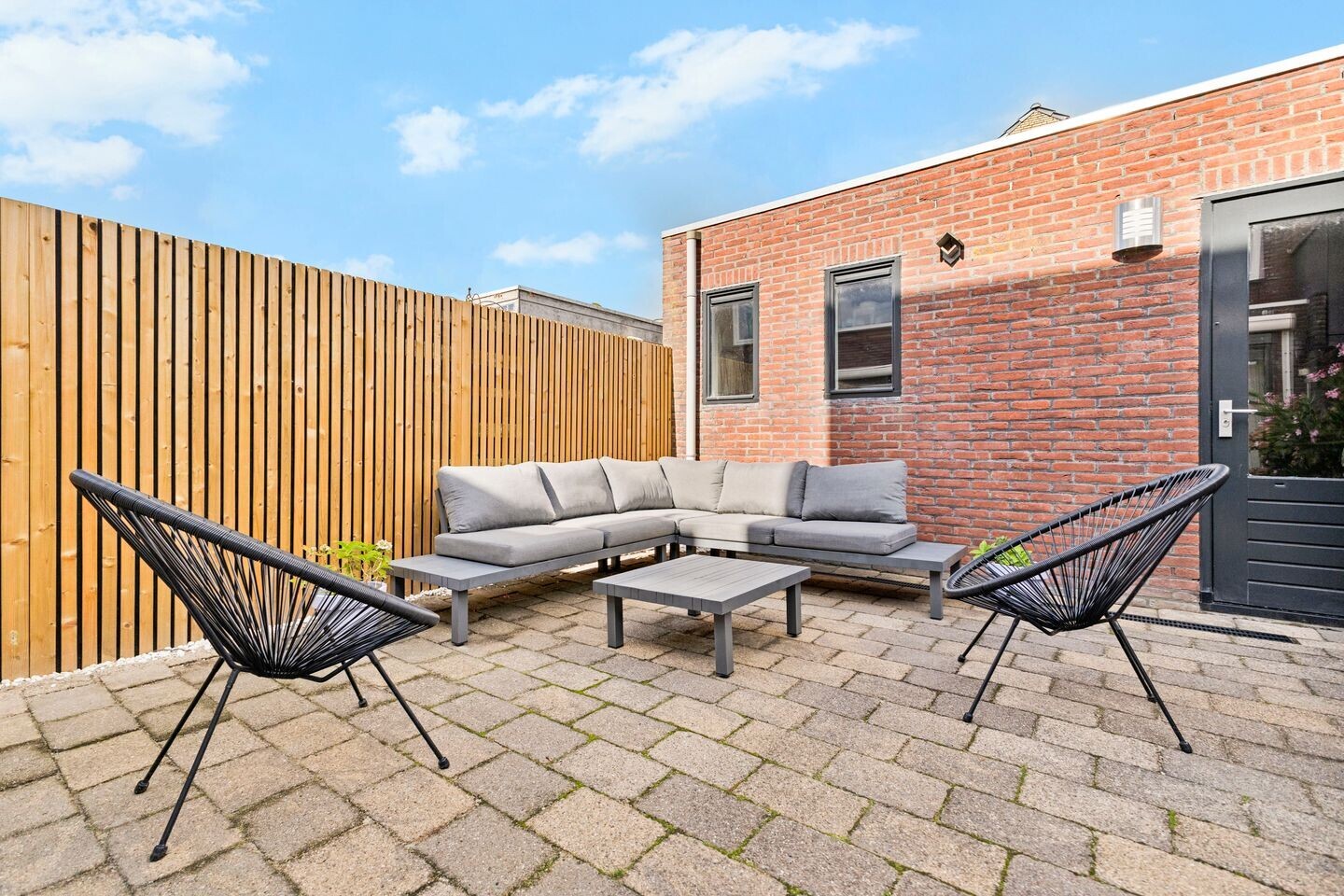 Tussenwoning te koop: De Sonnavillestraat 32, Alkmaar