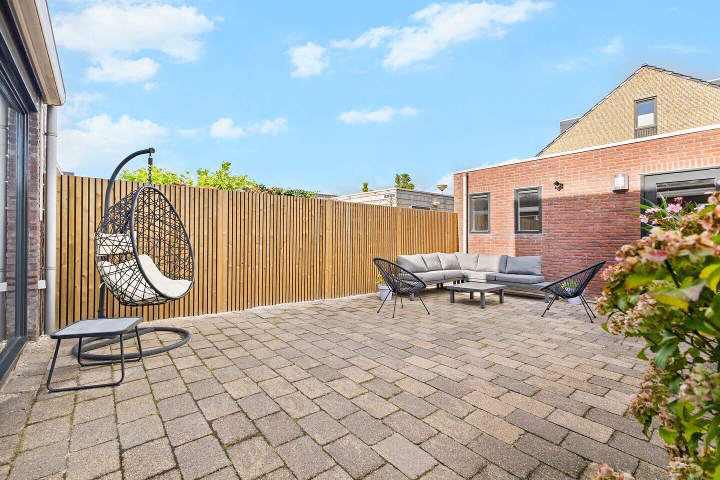 Tussenwoning te koop: De Sonnavillestraat 32, Alkmaar