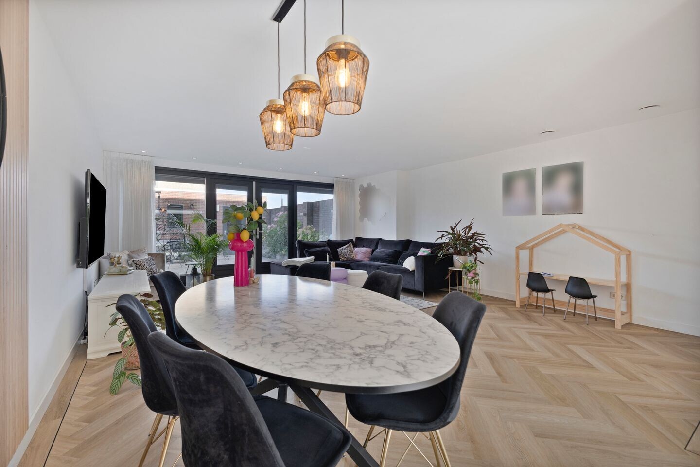 Tussenwoning te koop: De Sonnavillestraat 32, Alkmaar