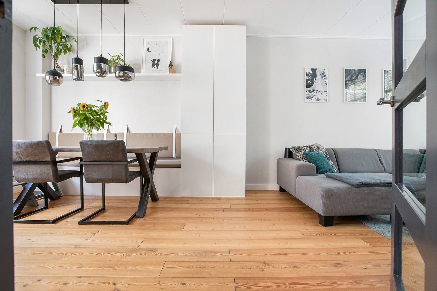 Tussenwoning te koop: Stuartstraat 92, Alkmaar