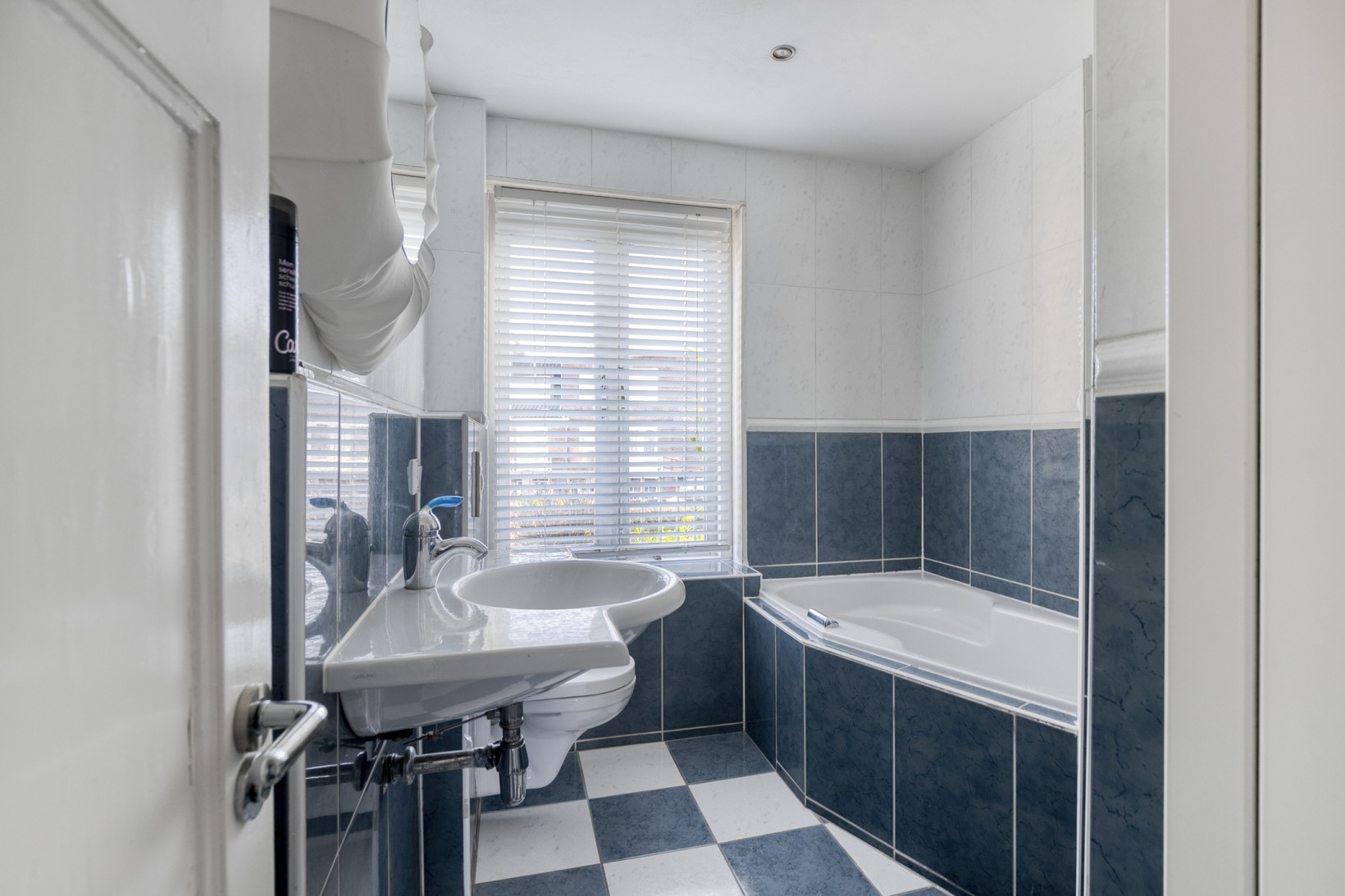 Hoekwoning te koop: Westerweg 83, Alkmaar