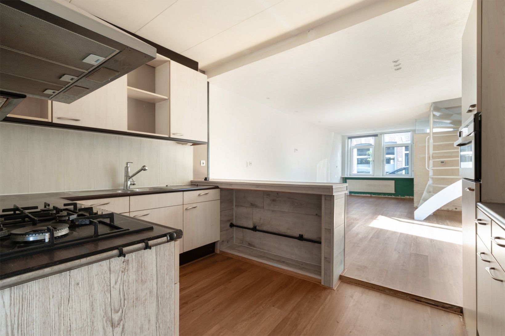 Hoekwoning te koop: Tuinstraat 57, Alkmaar