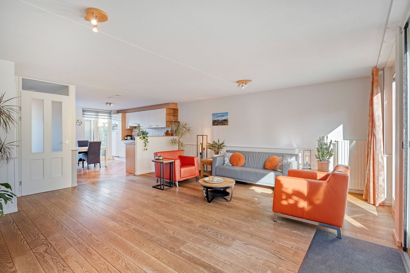 Tussenwoning te koop: Saenredamhof 29, Alkmaar