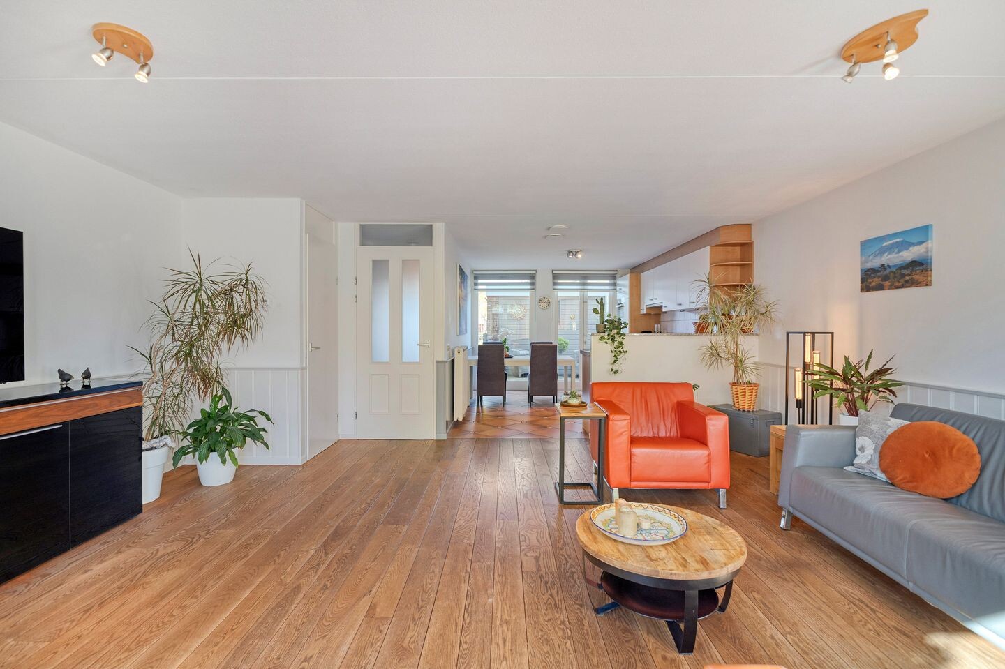 Tussenwoning te koop: Saenredamhof 29, Alkmaar