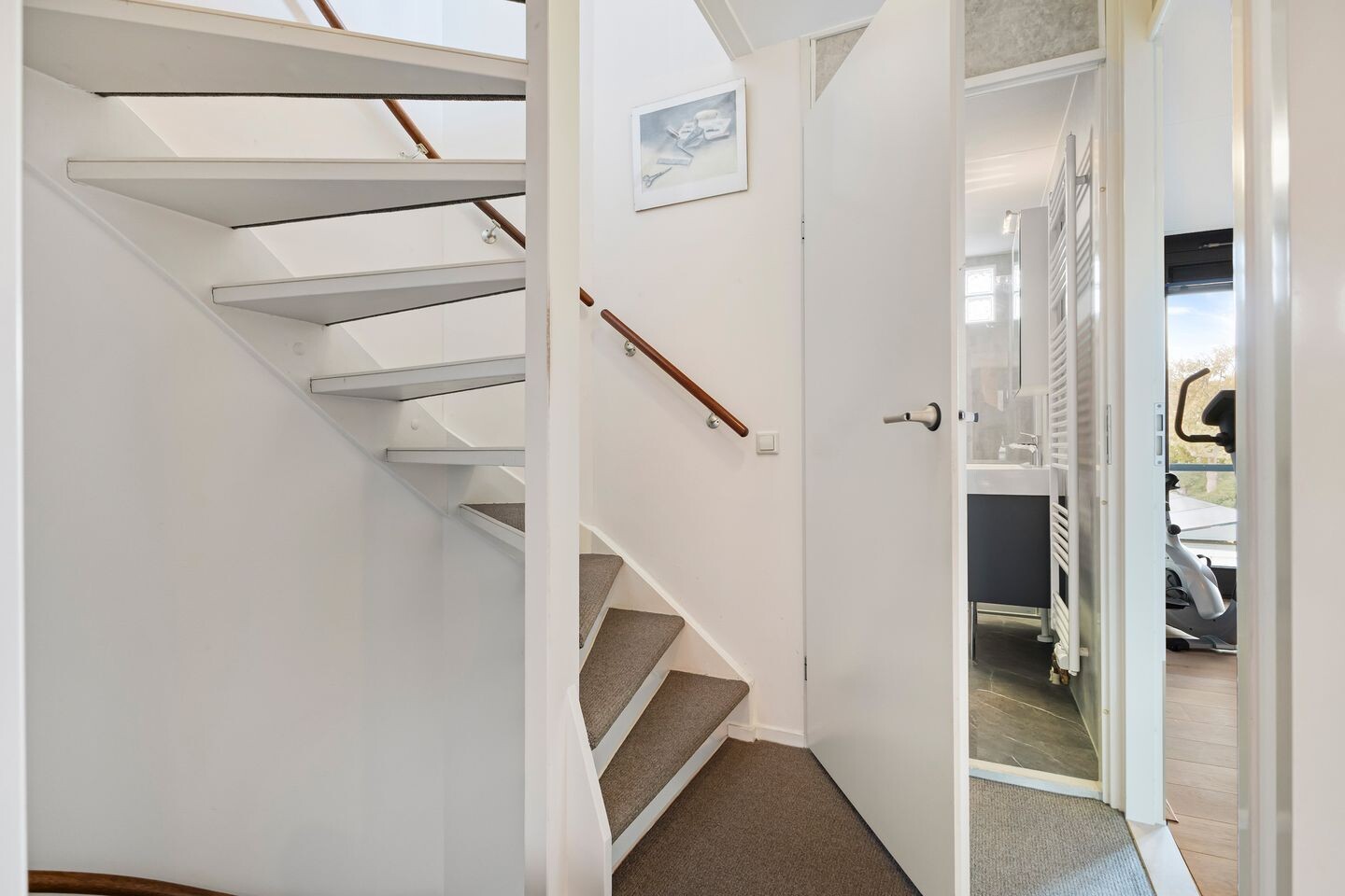 Tussenwoning te koop: Saenredamhof 29, Alkmaar