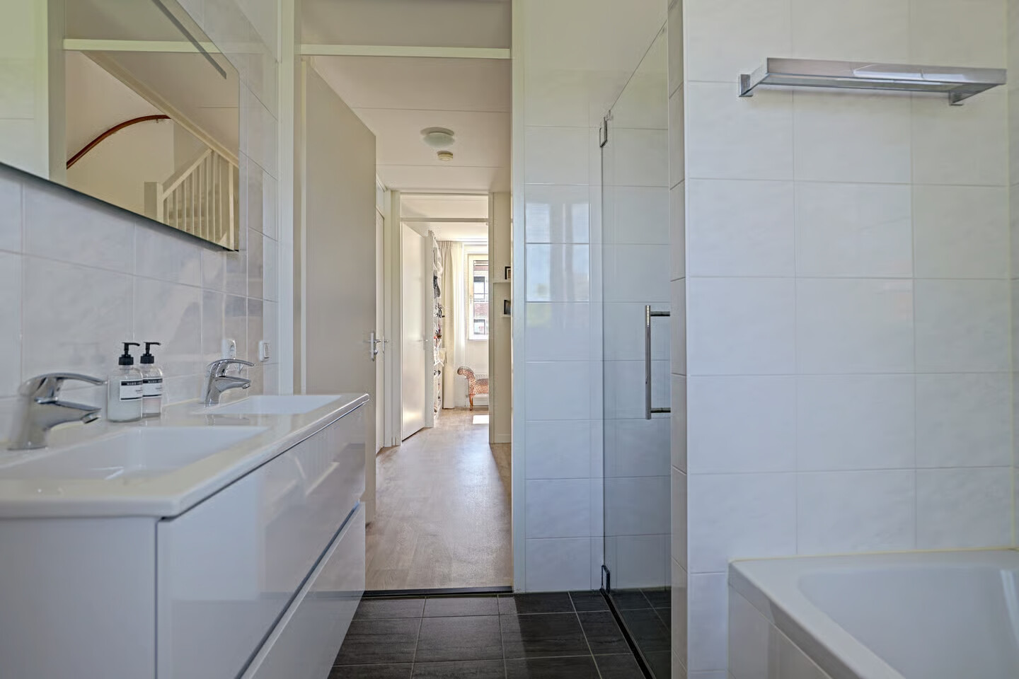 Tussenwoning te koop: Van der Lijnstraat 23, Alkmaar