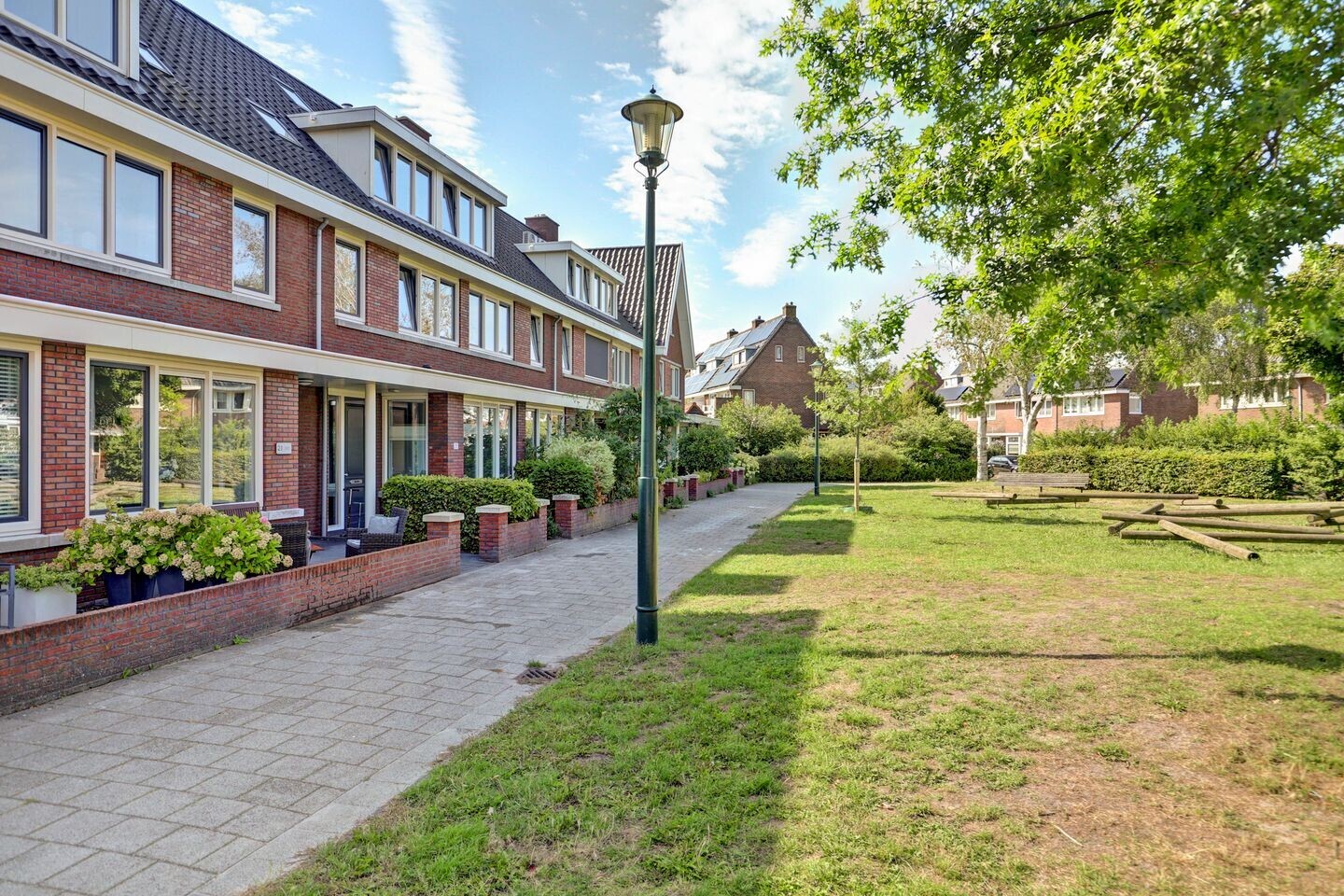 Tussenwoning te koop: Van der Lijnstraat 23, Alkmaar